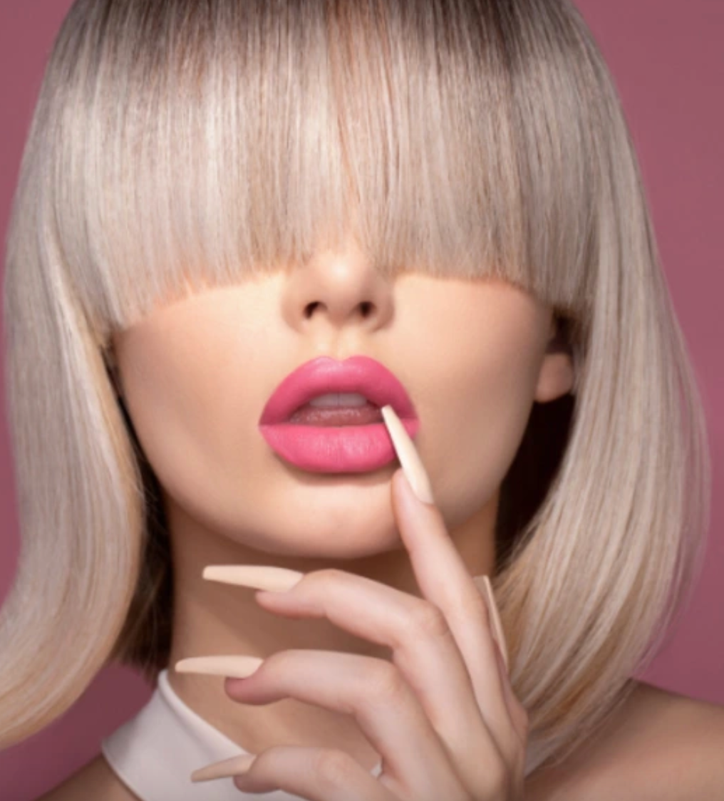 Lipstick- PINK UP-Labial Mate de Larga Duración – Hidratación y Color Intenso-