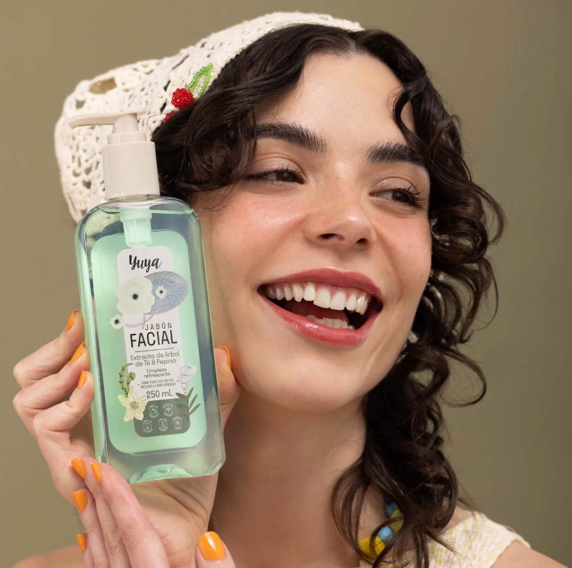 Yuya Jabón Limpiador Facial
