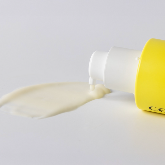 Celleanser Retinol Serum con Péptidos y Ácido Hialurónico